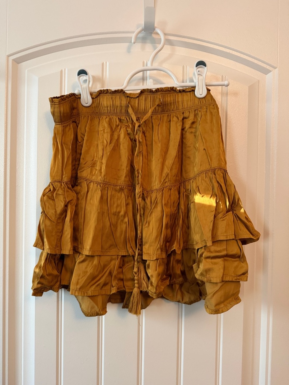aerie Mustard Yellow Tiered Mini Skirt